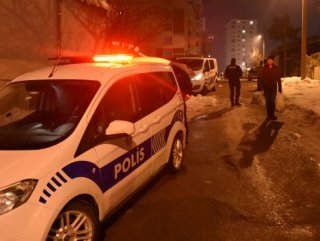 Sivas'ta silahlı firari mahkum 3 saat sonunda teslim oldu