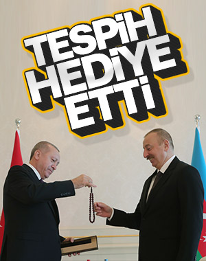 Cumhurbaşkanı Erdoğan, Aliyev'e tespih hediye etti