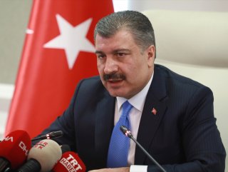 Bakan Koca: İran ile bilgi paylaşımı Skype'tan yapılacak