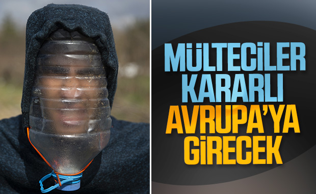 Mültecilerden gaz bombasına karşı pet şişeden önlem