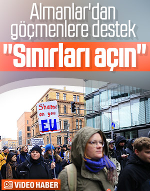 Almanya'da binlerce kişi, sığınmacılar için yürüdü