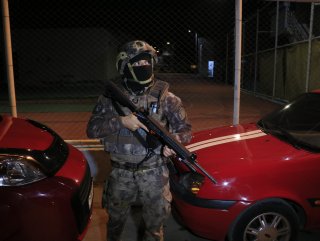 Adana’da DEAŞ ve El Kaide operasyonu