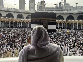 Suudi Arabistan: Hac planlarınızı bir süre erteleyin