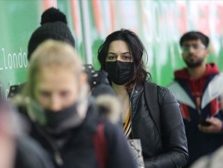 İngiltere'de can kaybı 5 bin 373'e yükseldi