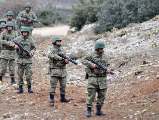 Sözleşmeli erlerin ikinci seçim aşaması ertelendi