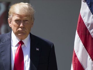 Trump, DSÖ fonlarını askıya alacağını bildirdi