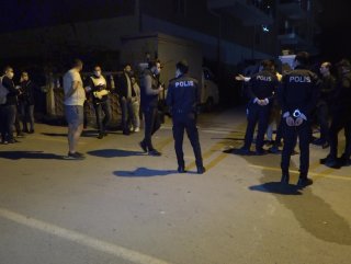 Antalya'da, sokağa çıkma yasağına dakikalar kala cinayet