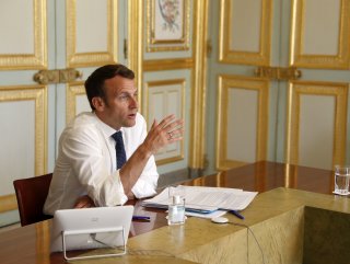 Macron: Çin'de bilmediğimiz bir şey oldu
