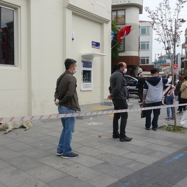 Koronaya aldırmadılar, maaş derdine düştüler