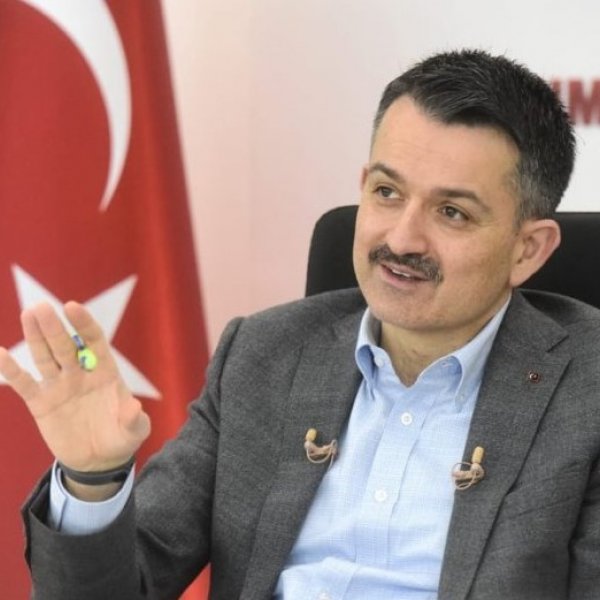 Bakan Pakdemirli, Tarım Orman Akademisi'nde ilk dersi verdi