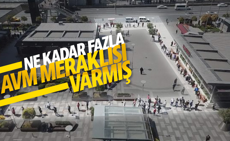 İstanbul'da AVM önünde yoğunluk