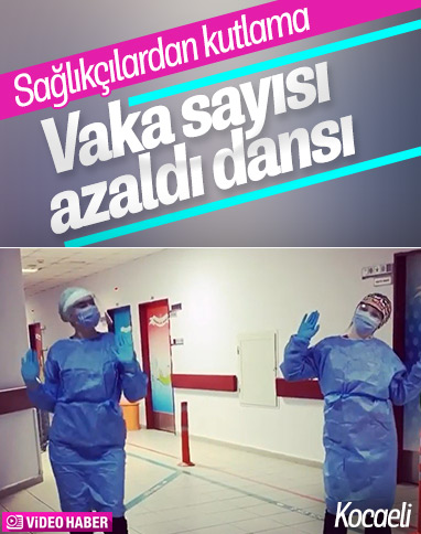 Kocaeli'de, azalan vaka sayısını kutlayan sağlıkçılar