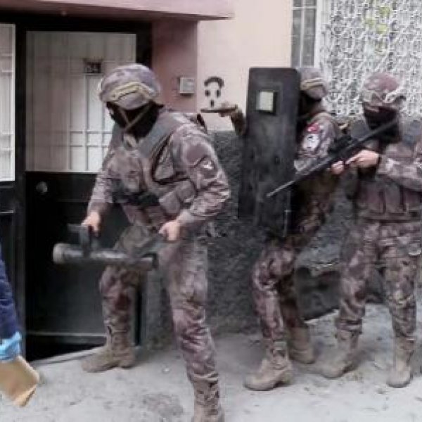 Gaziantep'te torbacı operasyonunda 17 kişi yakalandı