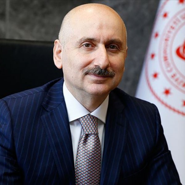 Bakan Karaismailoğlu: 40 ülkeye uçuşlar başlayacak