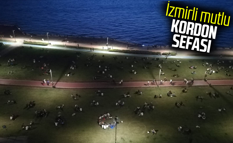 İzmirliler Kordon'a akın etti