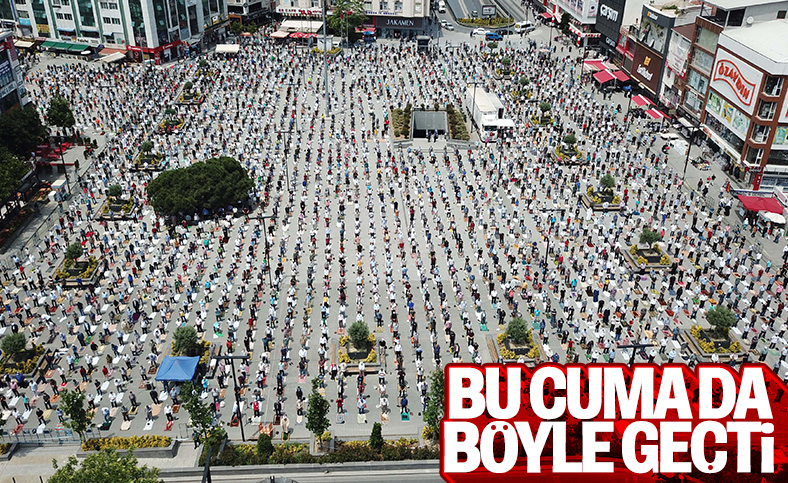 Cuma namazı salgın sonrası üçüncü kez kılındı