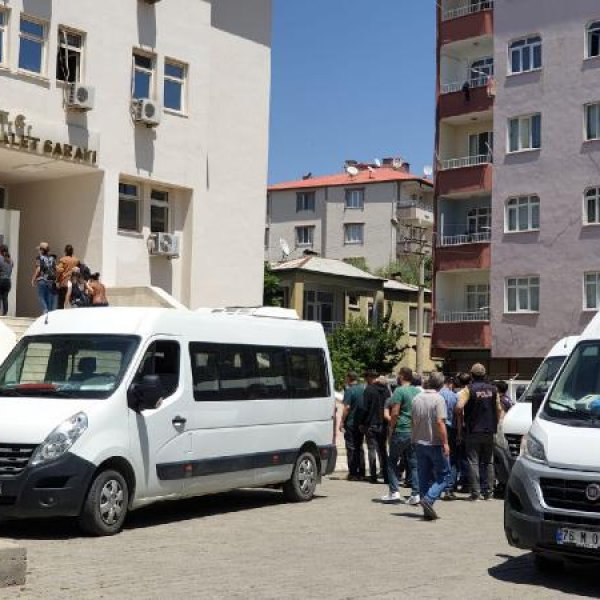 Iğdır'da rüşvet ve yolsuzluk operasyonu: 5 tutuklama