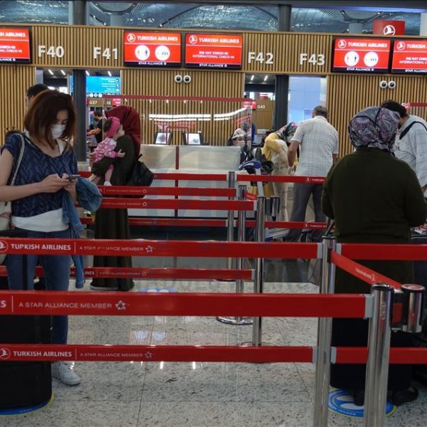 Hava yolunda haziranın ilk 15 gününde 1 milyon yolcu