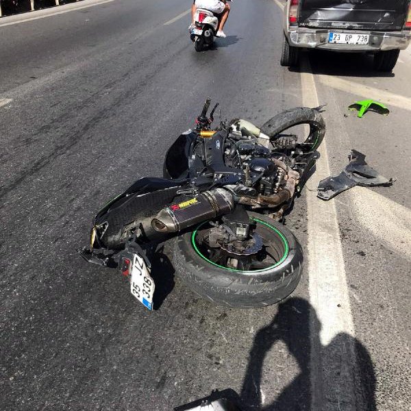 Antaya'da motosiklet kazası can aldı: 1 ölü