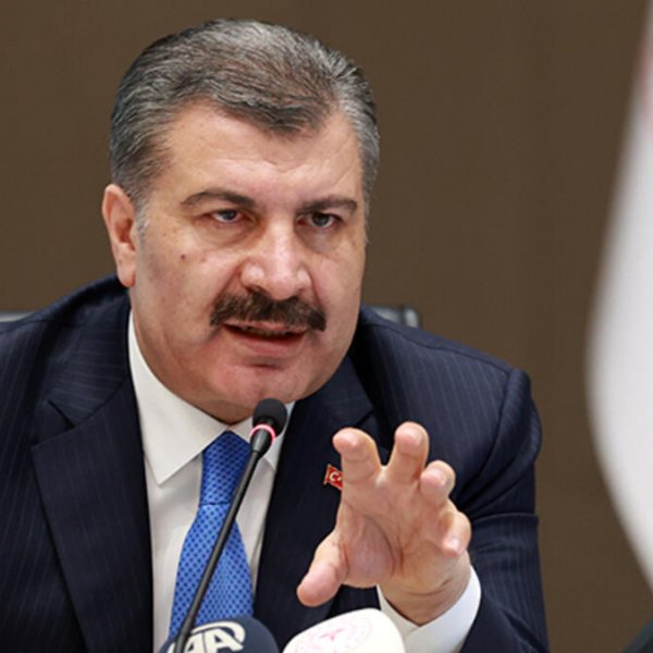 Bakan Koca'dan belediye başkanlarına LGS ve YKS çağrısı