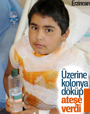 Erzincan'da üzerine kolonya döküp kendini yaktı