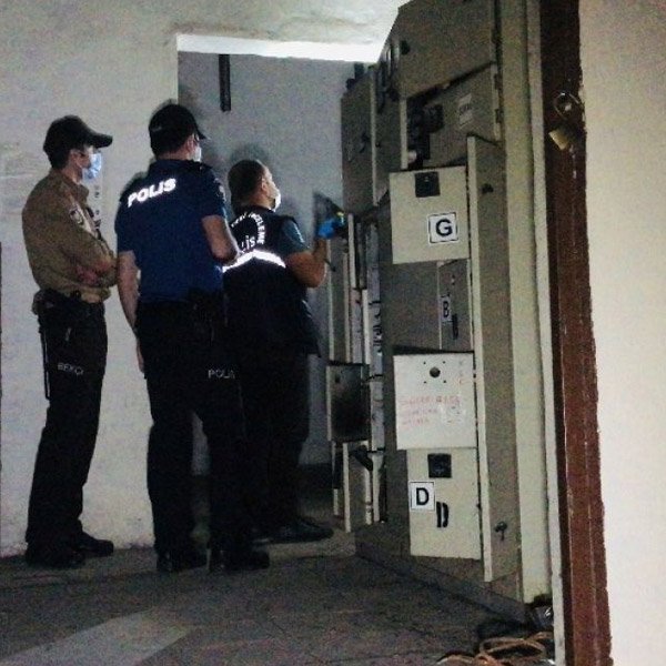 Bursa'da trafoya giren hırsız, akıma kapıldı