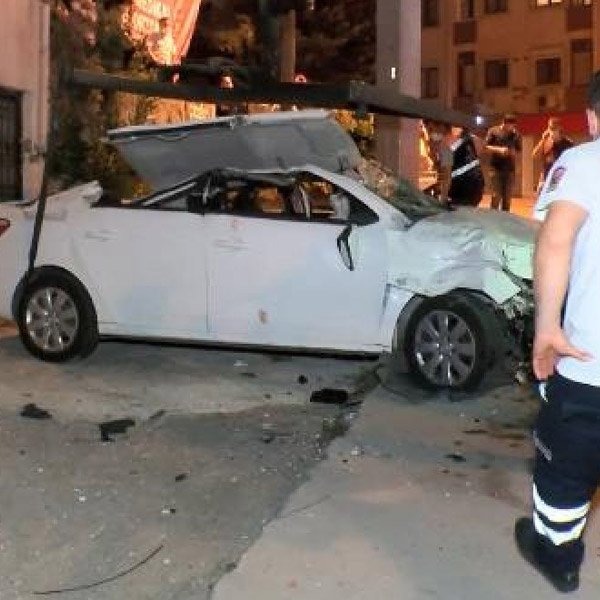 Avrasya Tüneli girişinde kaza: 1 ölü 2 yaralı