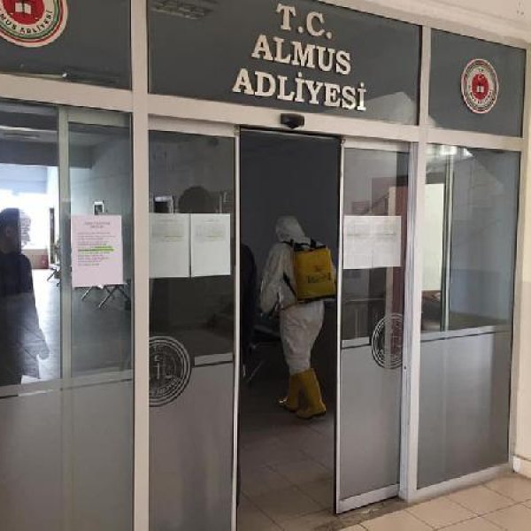 Mübaşir koronaya yakalandı 5 personel karantinaya alındı
