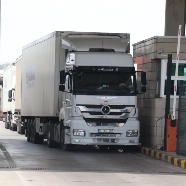 Sınır kapılarına tırlar için randevulu sistem geliyor