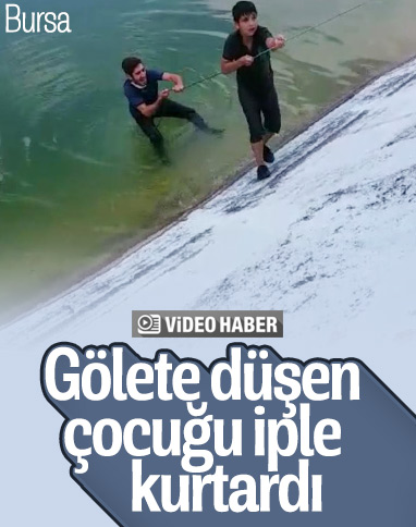 Bursa'da gölete düşen çocuğun kurtarılma anı