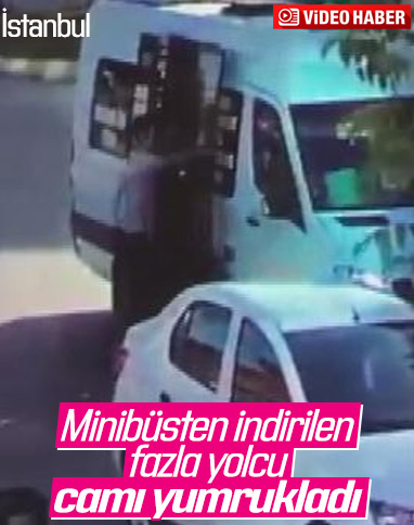 İstanbul'da yolcu, indirildiği minibüsün camını kırdı