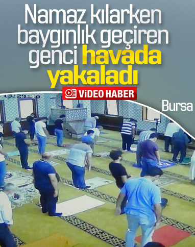 Bursa'da bir genç namaz sırasında bayıldı