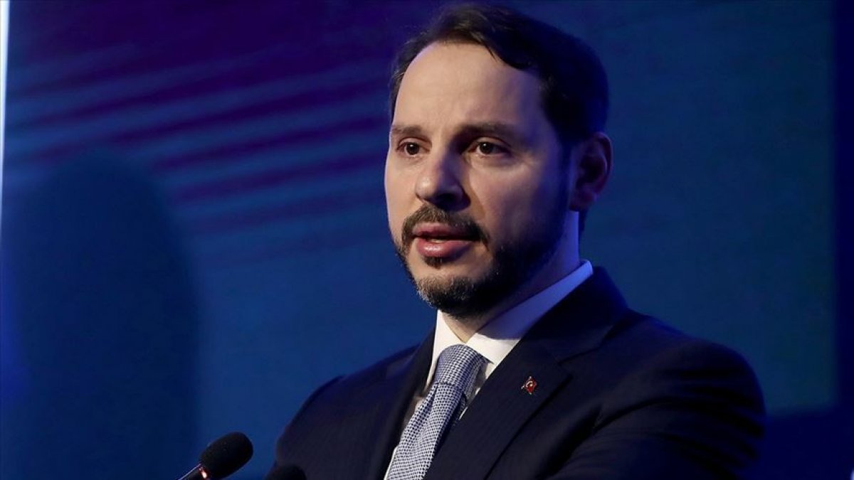 Berat Albayrak faiz ekonomisinden hizmet ekonomisine geçişi değerlendirdi