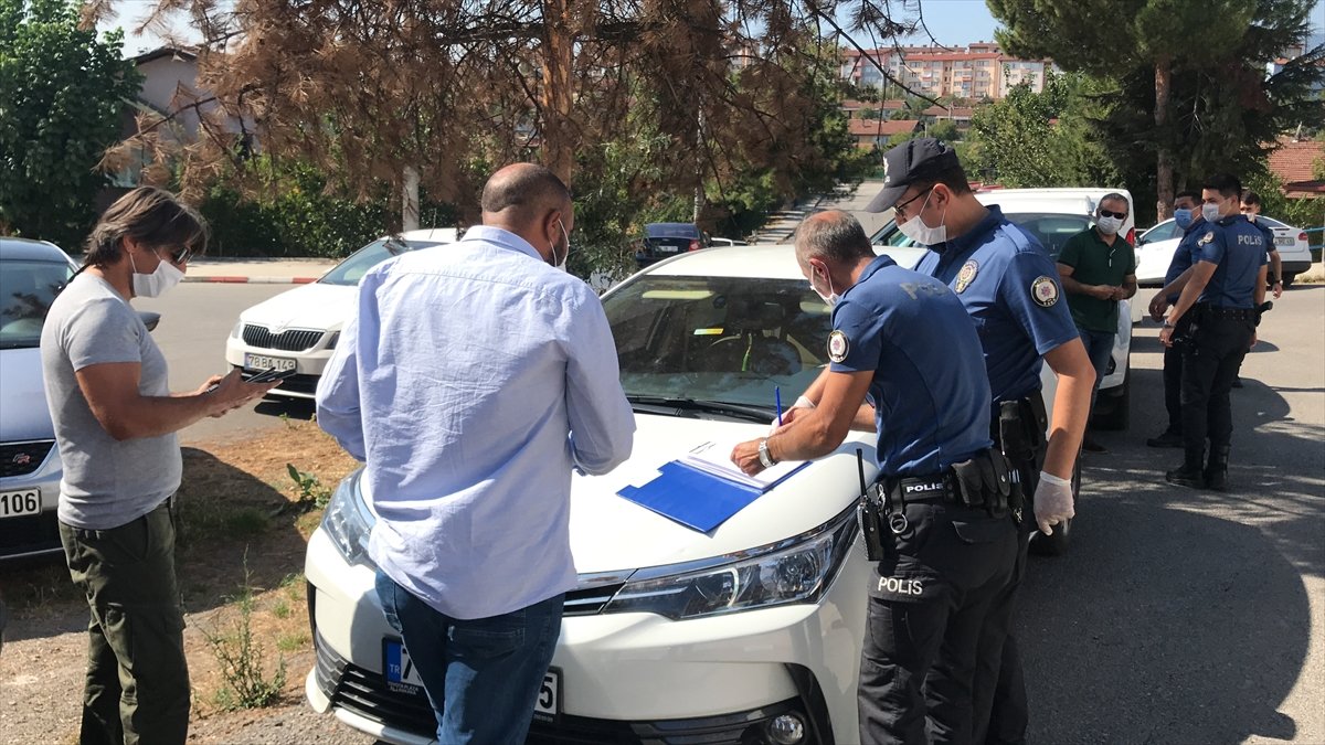 Karabük'te karantinada olması gerekirken İl Sağlık Müdürlüğü'ne geldi