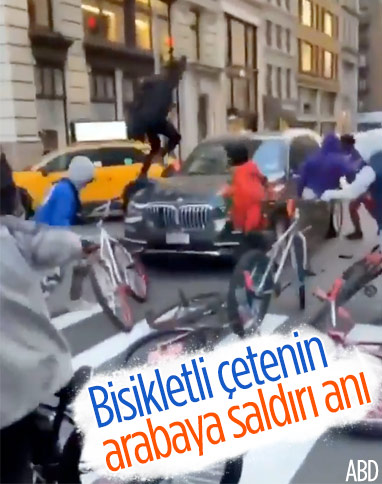 New York'ta arabaya saldıran bisikletli çete