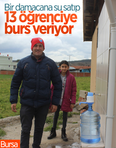 Bursalı köy muhtarı arıtmadan kazandığı parayı öğrencilere harcıyor