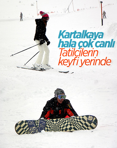 Kartalkaya’da kar yağışı altında kayak ve snowboard keyfi