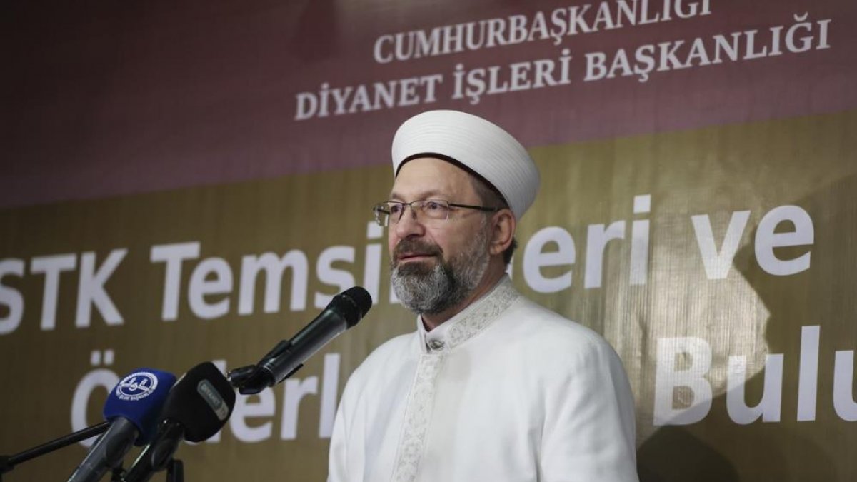 Diyanet İşleri Başkanı Erbaş: Ailemize sahip çıkalım