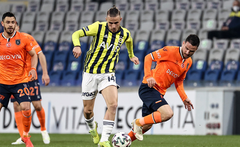 Başakşehir-Fenerbahçe - CANLI SKOR