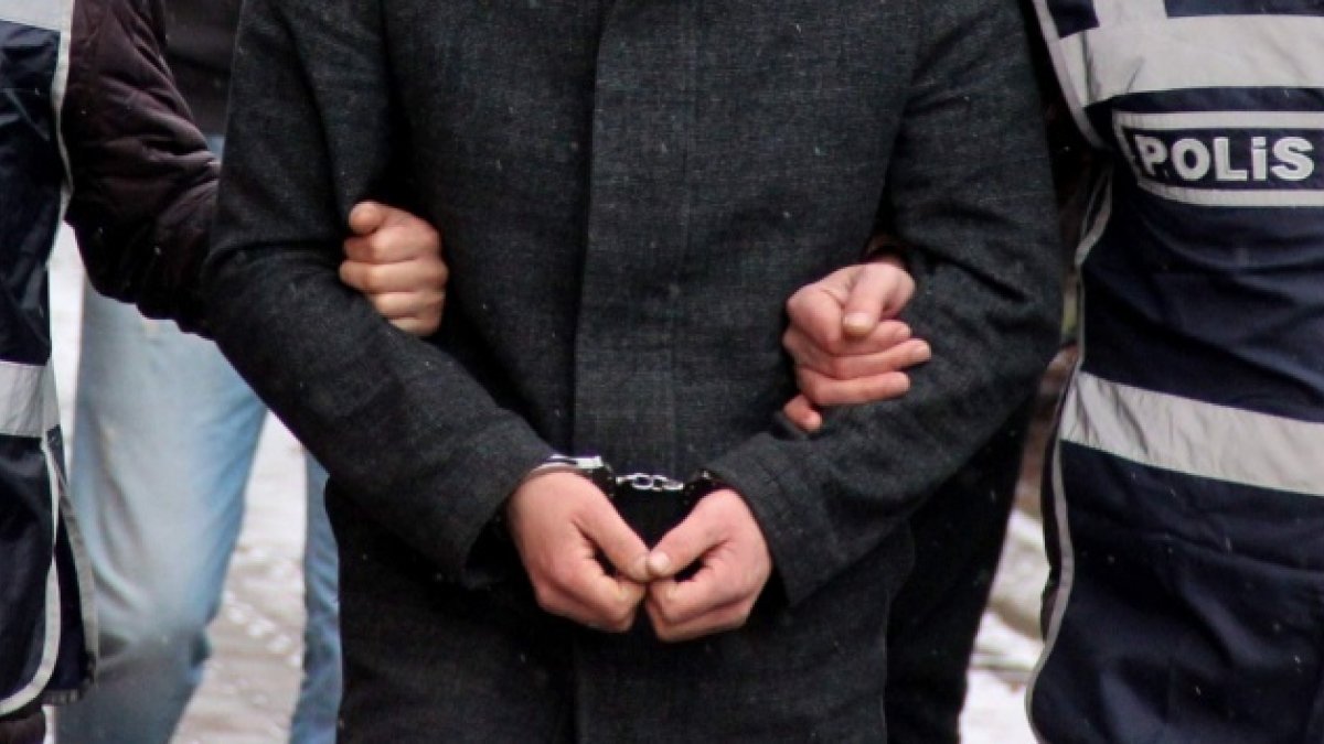 Kocaeli'de siber dolandırıcılar yakalandı