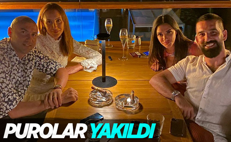 Burak Yılmaz ve Arda Turan tatilde