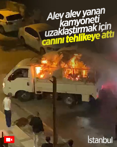Beyoğlu’nda, yanan aracını uzaklaştırmak için canını tehlikeye attı