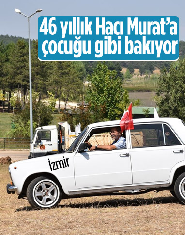 İzmirli Nurettin Amca, ilk otomobili Hacı Murat'ı 46 yıldır saklıyor