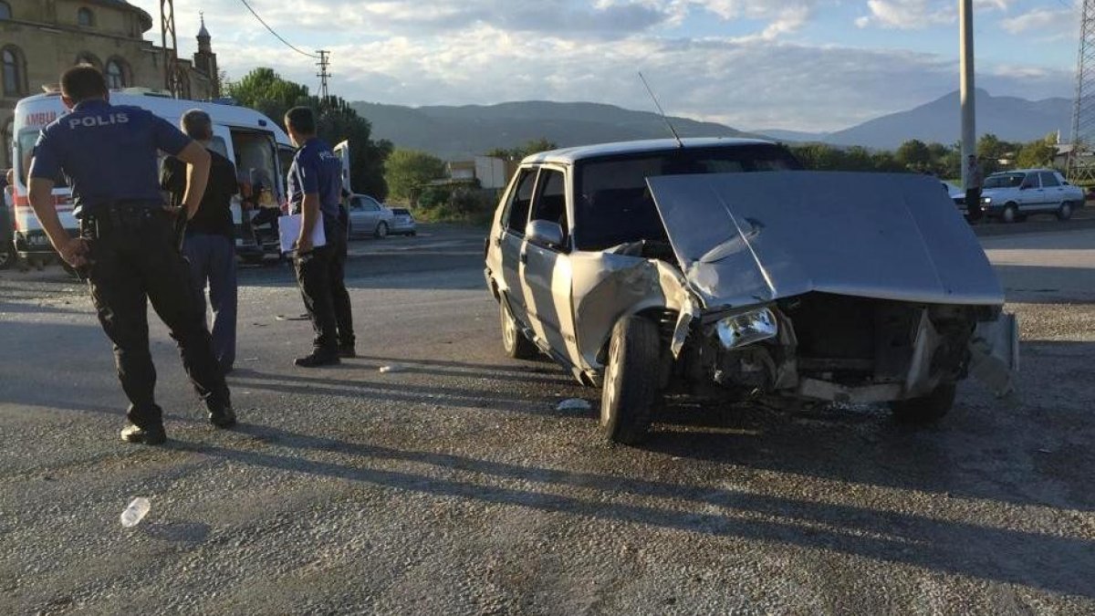 Osmaniye'de trafik kazası: 4 yaralı