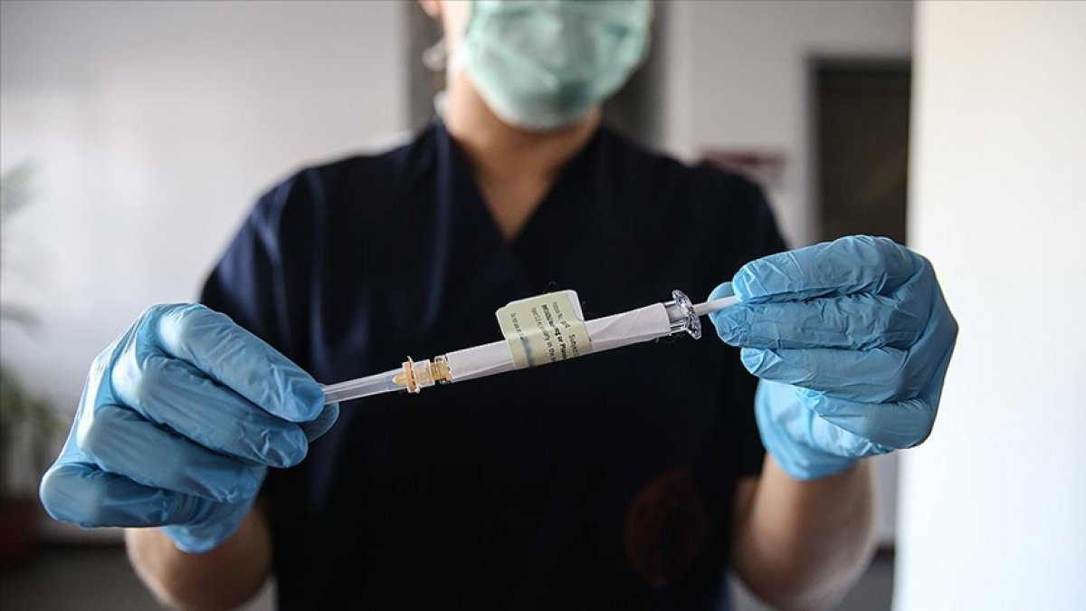 Pfizer'in koronavirüs ilaç denemeleri başladı