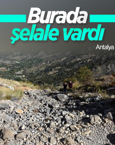 Antalya'daki Uçarsu Şelalesi, ilk defa kurudu