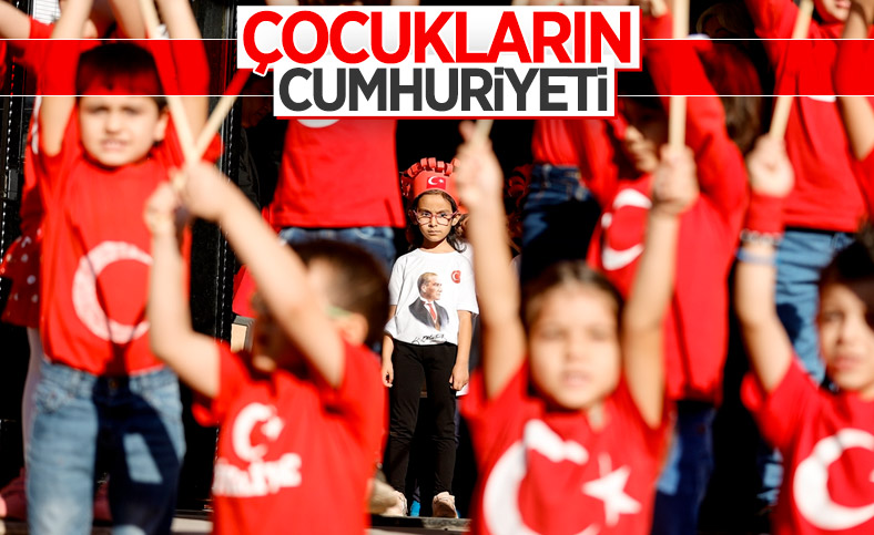 29 Ekim Cumhuriyet Bayramı, ülke genelinde coşkuyla karşılandı