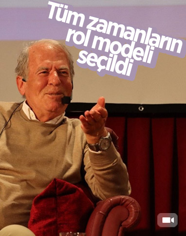 İzmir Kız Lisesi'nden Mustafa Denizli'ye tüm zamanların rol modeli ödülü
