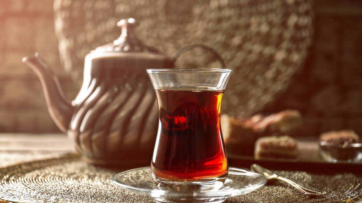 Yumuşak içimli çayın sırrı: Soğuk suyla demlemek