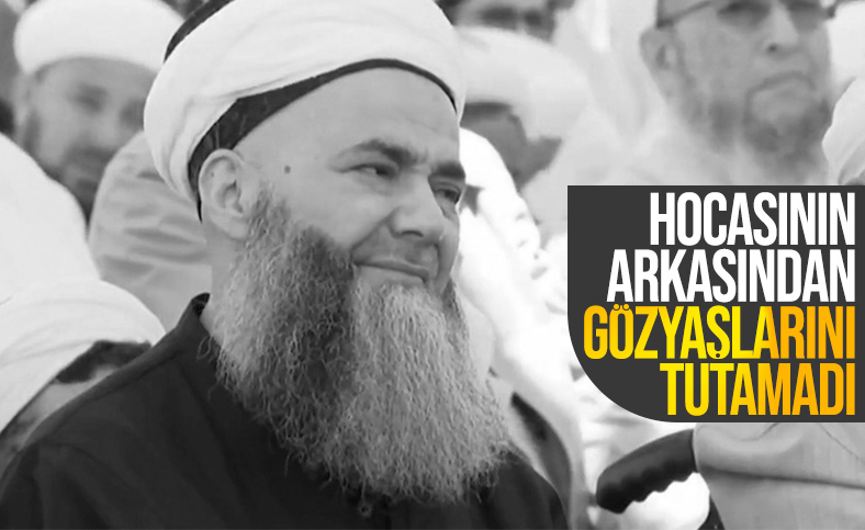 Cübbeli Ahmet, Mahmut Ustaosmanoğlu'nun cenaze töreninde gözyaşlarını tutamadı